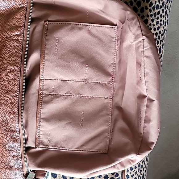 Coach pebbled leather turn lock hobo. Style #36762 - Picture 11 of 16